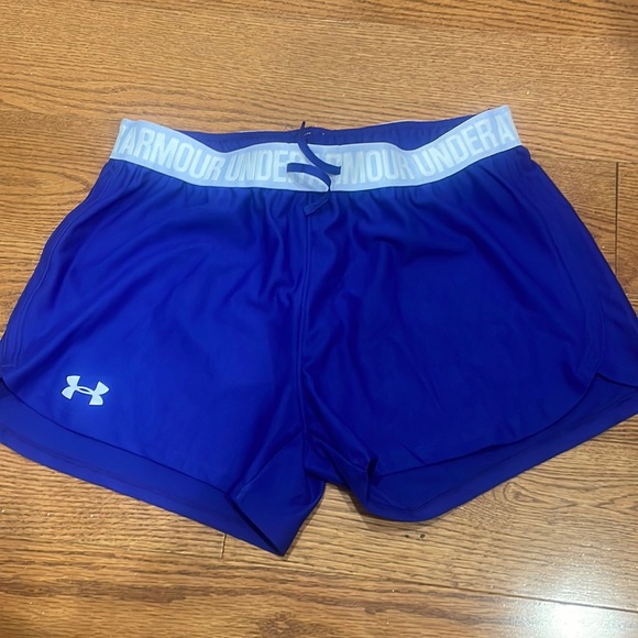 Under armour shorts - Picture 1 of 1